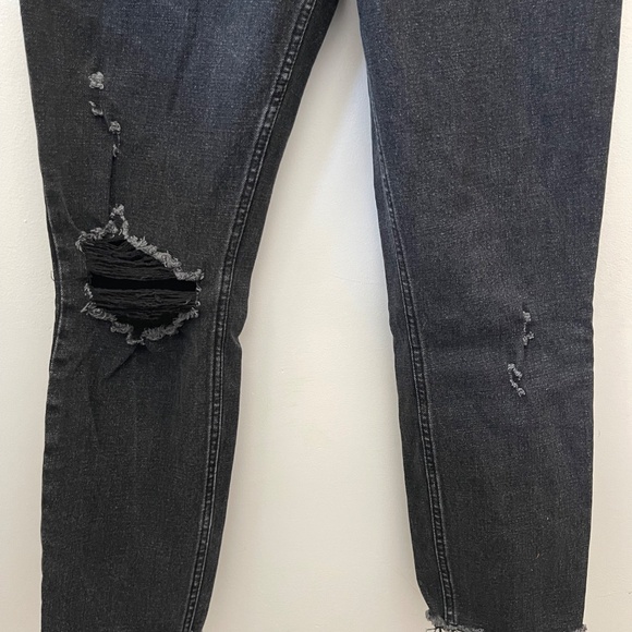 Abercrombie & Fitch High Rise, The Skinny - Picture 2 of 4